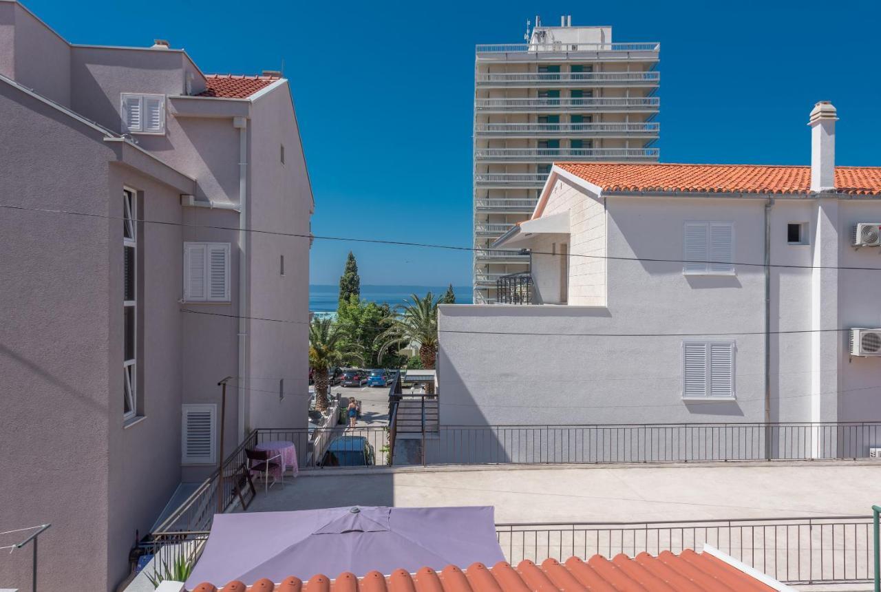 Apartmani Mona Макарска Екстериор снимка